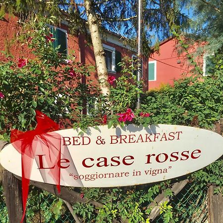 Bed and Breakfast Beb Le Case Rosse Веруккьо Екстер'єр фото